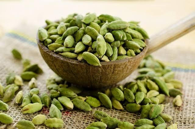Cardamom Seeds premium quality